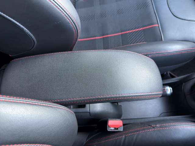 プジョー ２０８ ＧＴｉ H28年 (東北) 99