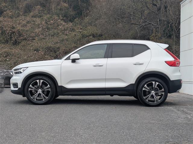 ボルボ ＸＣ４０ Ｔ５ ＡＷＤ インスクリプション ４ＷＤ R2年 (東北) 99