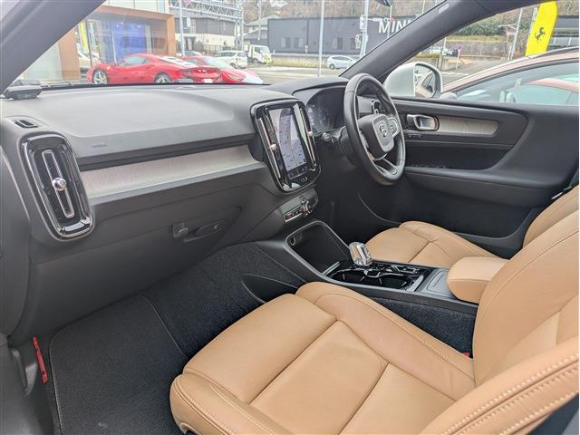 ボルボ ＸＣ４０ Ｔ５ ＡＷＤ インスクリプション ４ＷＤ R2年 (東北) 99