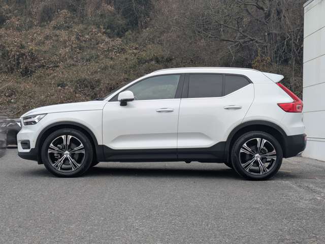 ボルボ ＸＣ４０ Ｔ５ ＡＷＤ インスクリプション ４ＷＤ R2年 (東北) 99