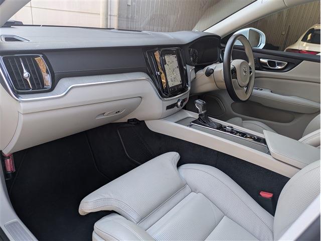 ボルボ Ｓ６０ Ｔ５　インスクリプション R2年 (東北) 99