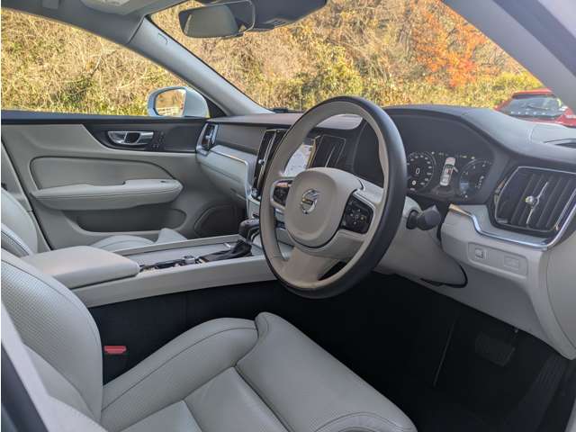 ボルボ Ｓ６０ Ｔ５　インスクリプション R2年 (東北) 99