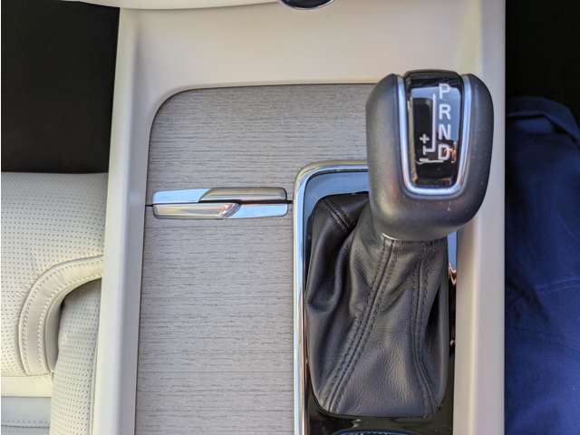 ボルボ Ｓ６０ Ｔ５　インスクリプション R2年 (東北) 99