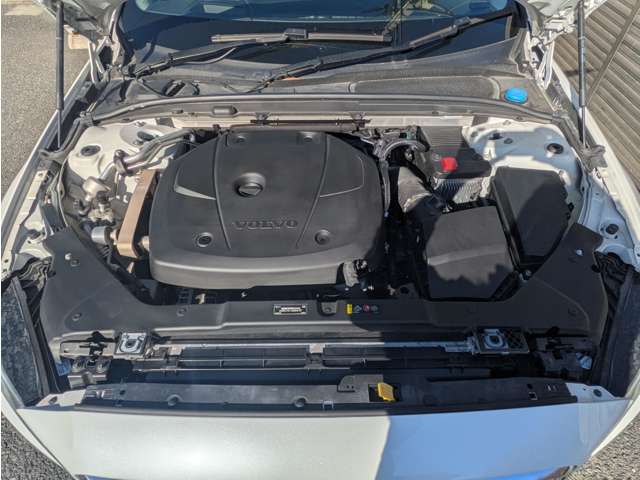 ボルボ Ｓ６０ Ｔ５　インスクリプション R2年 (東北) 99