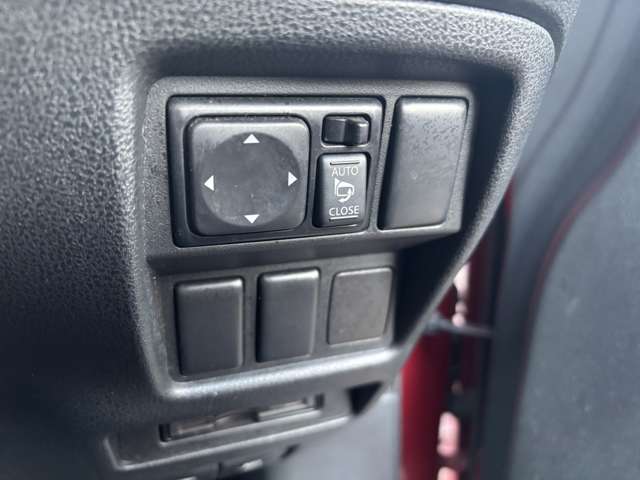 日産 ジューク １．５ １５ＲＸ タイプＶ H25年 (東北) 99