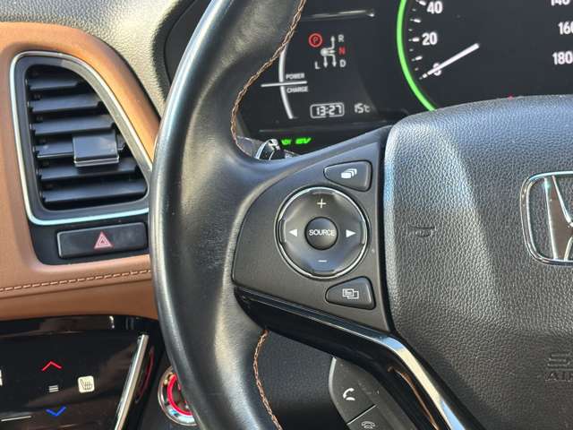 ホンダ ヴェゼル １．５ ハイブリッド Ｚ ホンダセンシング H30年 (東北) 99