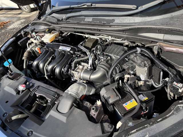 ホンダ ヴェゼル １．５ ハイブリッド Ｚ ホンダセンシング H30年 (東北) 99