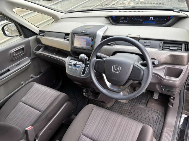 ホンダ フリード １．５ Ｂ H29年 (東北) 99