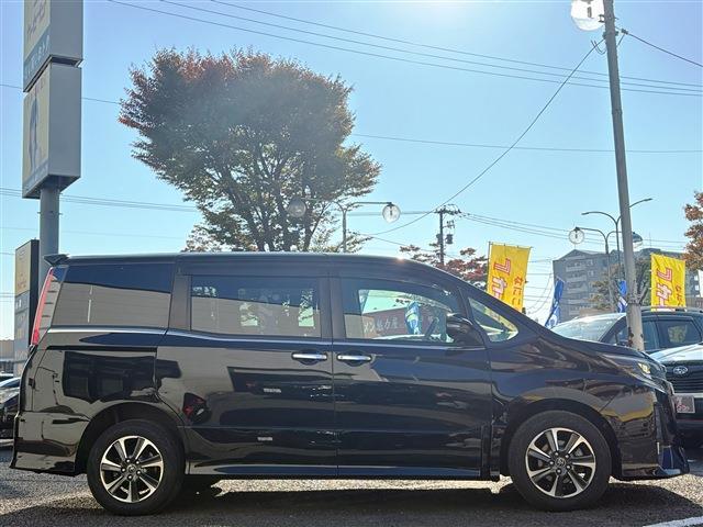 トヨタ ノア ２．０ ＳＩ ＷＸＢ ４ＷＤ H30年 (東北) 99