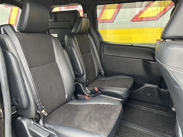 トヨタ ノア ２．０ ＳＩ ＷＸＢ ４ＷＤ H30年 (東北) 99