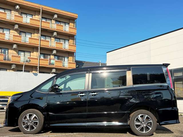 トヨタ ノア ２．０ ＳＩ ＷＸＢ ４ＷＤ H30年 (東北) 99