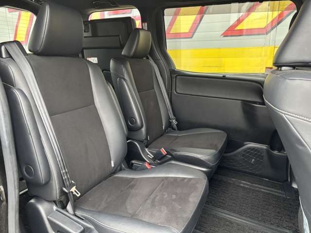 トヨタ ノア ２．０ ＳＩ ＷＸＢ ４ＷＤ H30年 (東北) 99