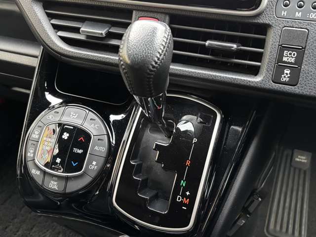 トヨタ ノア ２．０ ＳＩ ＷＸＢ ４ＷＤ H30年 (東北) 99