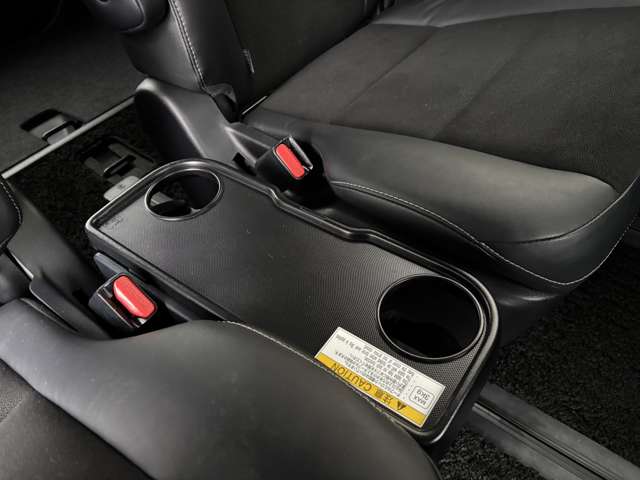 トヨタ ノア ２．０ ＳＩ ＷＸＢ ４ＷＤ H30年 (東北) 99