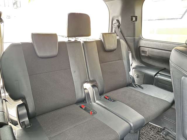 トヨタ ノア ２．０ ＳＩ ＷＸＢ ４ＷＤ H30年 (東北) 99