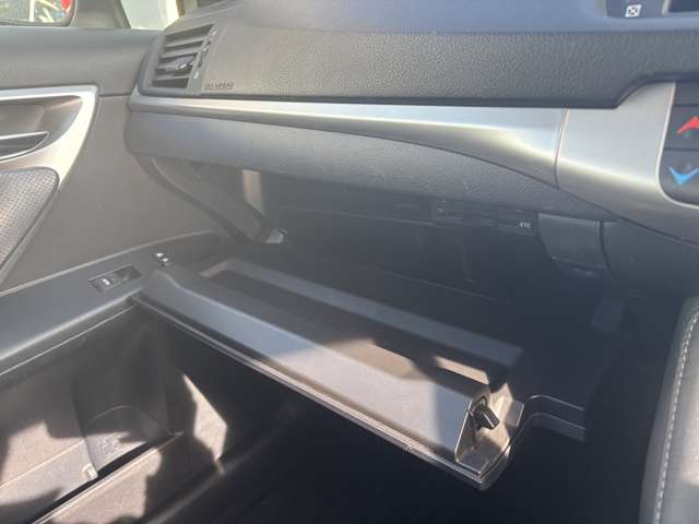 レクサス ＣＴ２００ｈ バージョンＬ H24年 (東北) 99