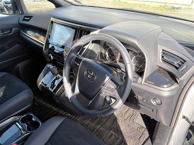 トヨタ アルファード ２．５ Ｓ タイプゴールドＩＩＩ R5年 (東北) 99