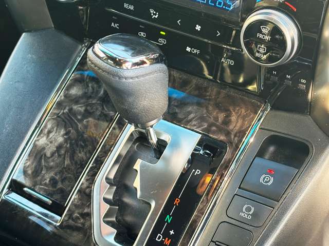 トヨタ アルファード ２．５ Ｓ タイプゴールドＩＩＩ R5年 (東北) 99