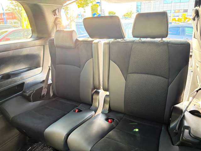 トヨタ アルファード ２．５ Ｓ タイプゴールドＩＩＩ R5年 (東北) 99