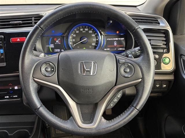 ホンダ グレイス　ハイブリッド １．５ ハイブリッド ＥＸ H27年 (東北) 99