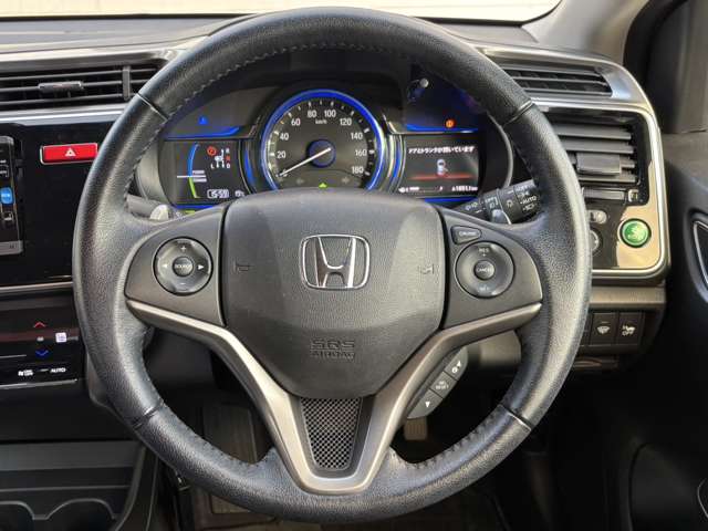 ホンダ グレイス　ハイブリッド １．５ ハイブリッド ＥＸ H27年 (東北) 99