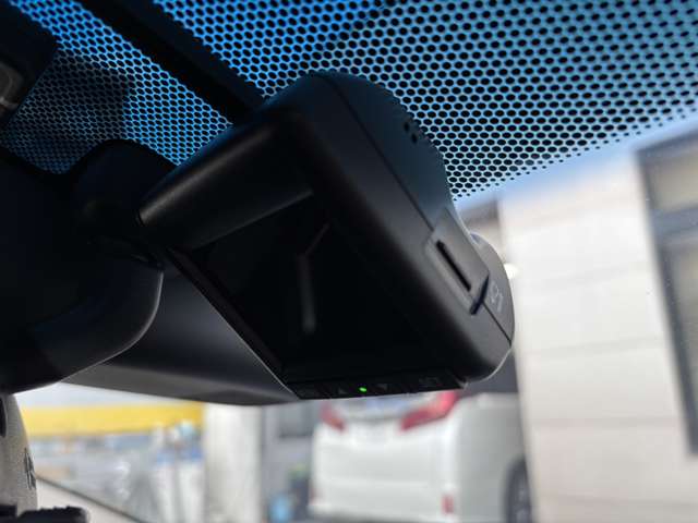 ホンダ グレイス　ハイブリッド １．５ ハイブリッド ＥＸ H27年 (東北) 99