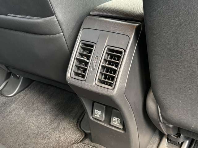 ホンダ グレイス　ハイブリッド １．５ ハイブリッド ＥＸ H27年 (東北) 99