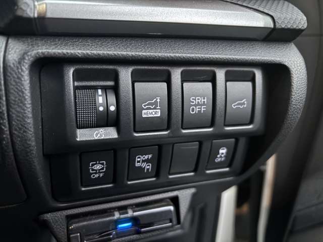 スバル フォレスター　ハイブリッド ２．０ エックスブレイク ４ＷＤ R3年 (東北) 99