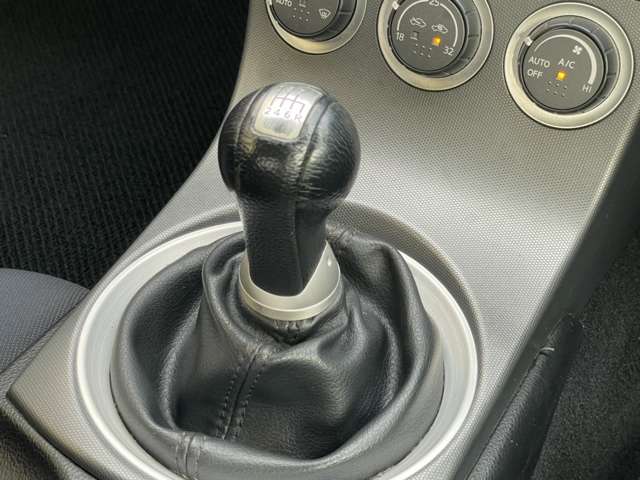 日産 フェアレディＺ ３．５ バージョン Ｓ H14年 (東北) 99