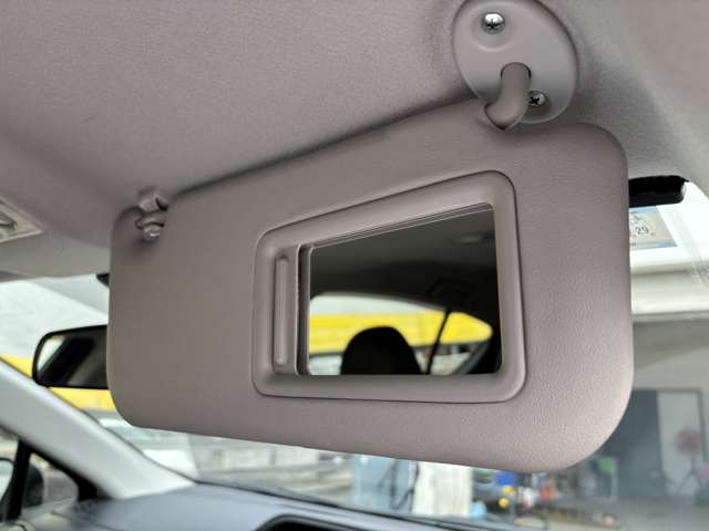 トヨタ アクア １．５ Ｘ－ＵＲＢＡＮ H28年 (東北) 99