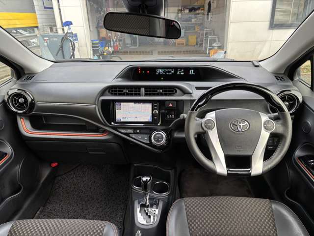 トヨタ アクア １．５ Ｘ－ＵＲＢＡＮ H28年 (東北) 99