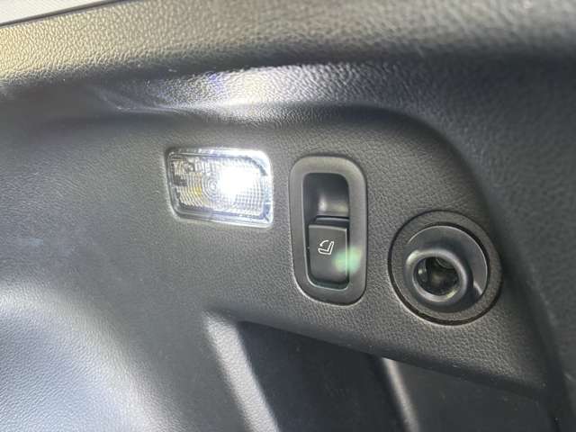 スバル フォレスター ２．０Ｉ－Ｌ アイサイト ４ＷＤ H25年 (東北) 99