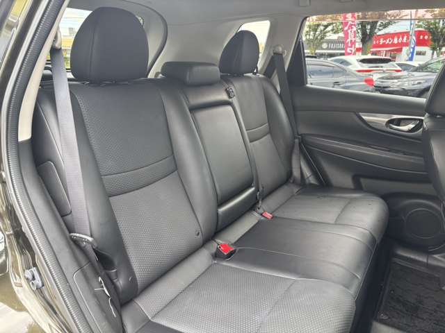 日産 エクストレイル ２．０ ２０Ｘ エマージェンシーブレーキパッケージ ２列車 ４ＷＤ H26年 (東北) 99