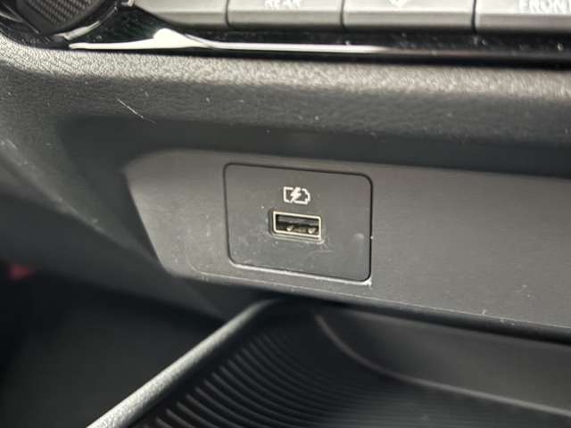 日産 ノート １．２ Ｘ R3年 (東北) 99