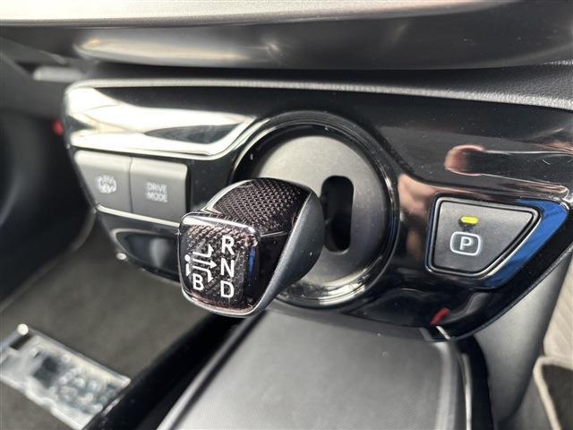 トヨタ プリウスＰＨＶ １．８ Ｓ ＧＲ スポーツ R4年 (東北) 99