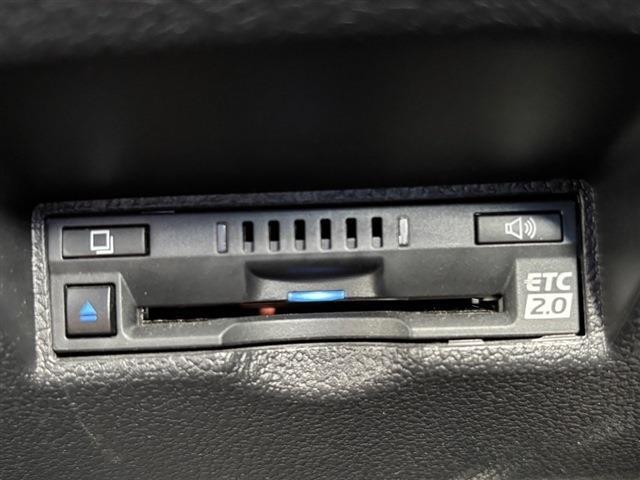 トヨタ プリウスＰＨＶ １．８ Ｓ ＧＲ スポーツ R4年 (東北) 99