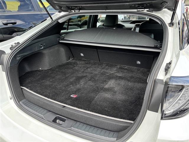 トヨタ プリウスＰＨＶ １．８ Ｓ ＧＲ スポーツ R4年 (東北) 99