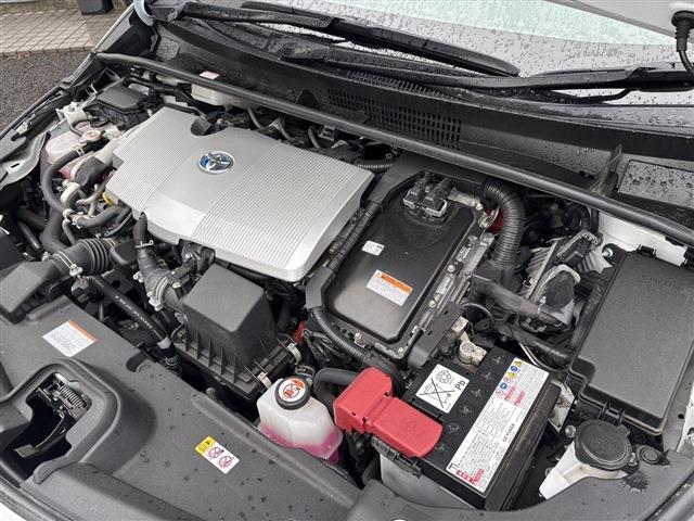 トヨタ プリウスＰＨＶ １．８ Ｓ ＧＲ スポーツ R4年 (東北) 99