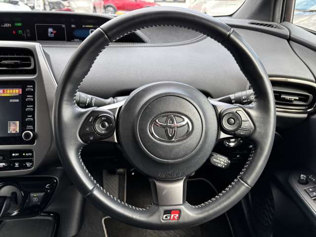 トヨタ プリウスＰＨＶ １．８ Ｓ ＧＲ スポーツ R4年 (東北) 99