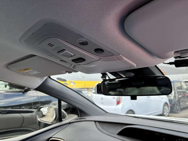 トヨタ プリウスＰＨＶ １．８ Ｓ ＧＲ スポーツ R4年 (東北) 99