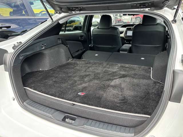 トヨタ プリウスＰＨＶ １．８ Ｓ ＧＲ スポーツ R4年 (東北) 99