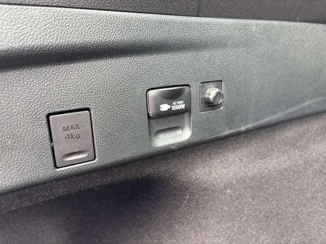 トヨタ プリウスＰＨＶ １．８ Ｓ ＧＲ スポーツ R4年 (東北) 99