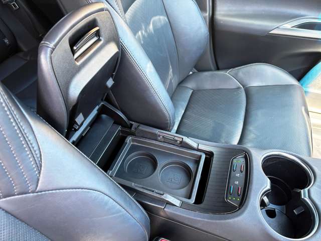 トヨタ ハリアー　ハイブリッド ２．５ ハイブリッド Ｅ－ＦＯＵＲ Ｚ レザーパッケージ ４ＷＤ R2年 (東北) 99