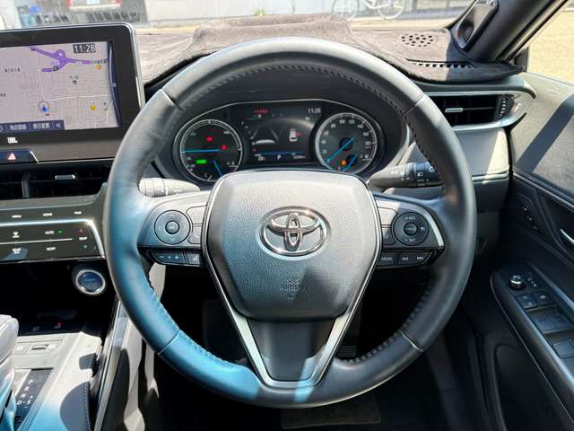 トヨタ ハリアー　ハイブリッド ２．５ ハイブリッド Ｅ－ＦＯＵＲ Ｚ レザーパッケージ ４ＷＤ R2年 (東北) 99