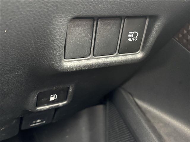 トヨタ Ｃ−ＨＲ １．２ Ｇ－Ｔ ４ＷＤ H29年 (東北) 99