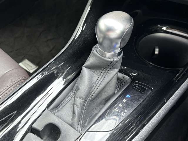 トヨタ Ｃ−ＨＲ １．２ Ｇ－Ｔ ４ＷＤ H29年 (東北) 99