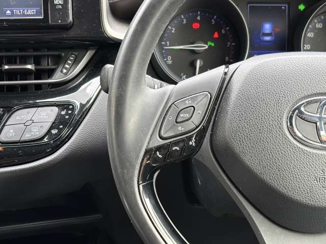 トヨタ Ｃ−ＨＲ １．２ Ｇ－Ｔ ４ＷＤ H29年 (東北) 99