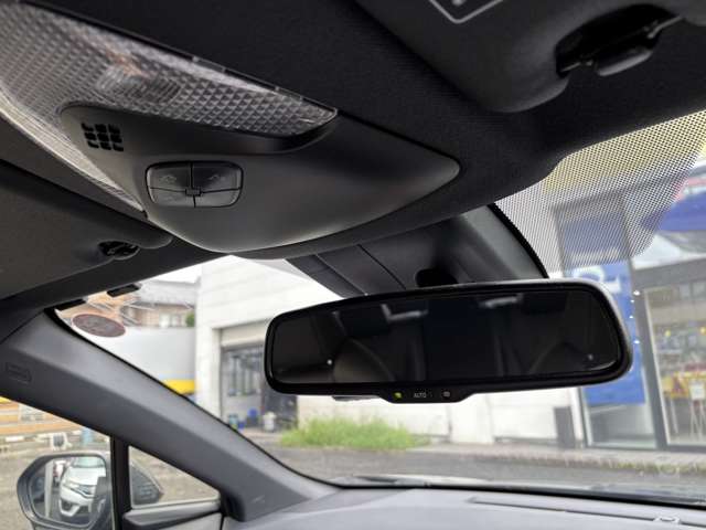 トヨタ Ｃ−ＨＲ １．２ Ｇ－Ｔ ４ＷＤ H29年 (東北) 99