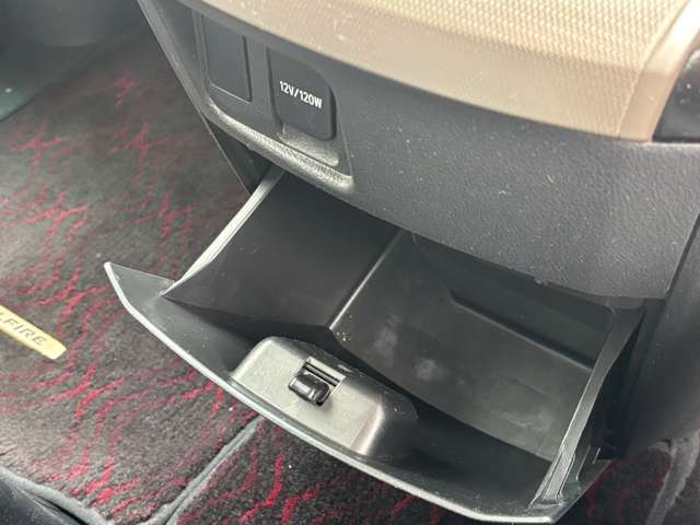 トヨタ ヴェルファイア ２．４ Ｚ ゴールデンアイズ ４ＷＤ H24年 (東北) 99