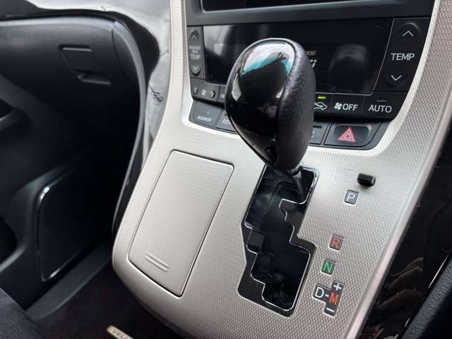 トヨタ ヴェルファイア ２．４ Ｚ ゴールデンアイズ ４ＷＤ H24年 (東北) 99